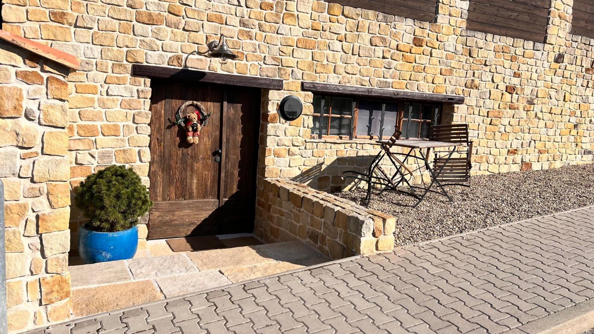 Prague West - Studio Chyne Terrace Екстериор снимка
